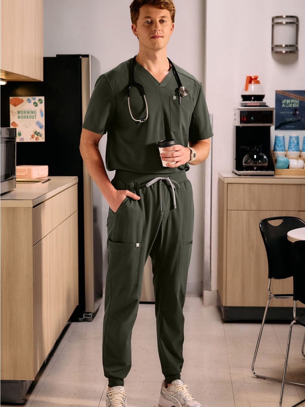 Fabletics Men's Scrub (Top and Bottom) set in Bonsai